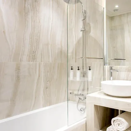 Merveil - Signature Suite - Marais -Turbigo III Paris Exterior photo